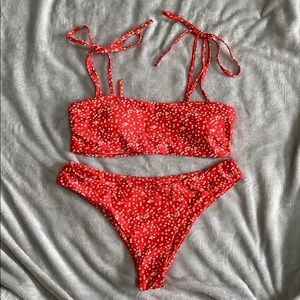 NEVER WORN tie bikini